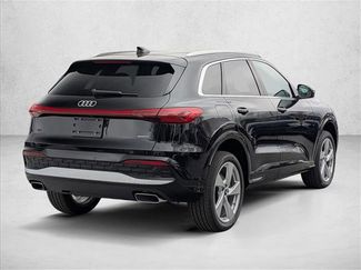 New 2025 Audi Q5 Premium Plus video 2