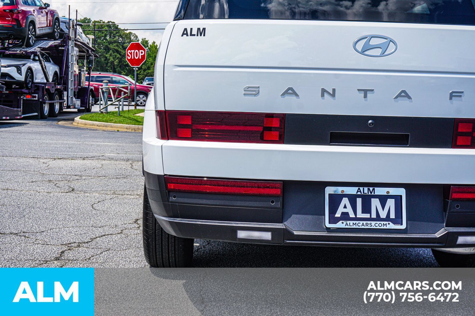 Used 2025 Hyundai Santa Fe SE FWD image 37