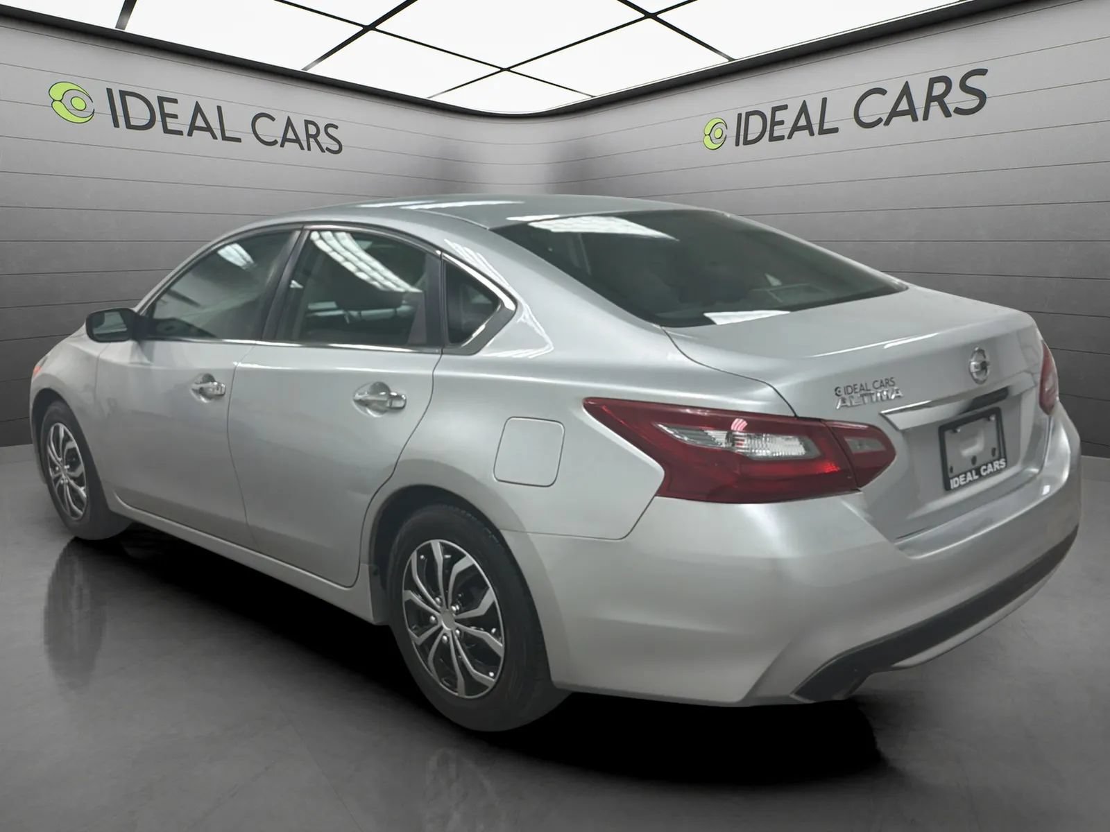 Used 2018 Nissan Altima 2.5 S w/ S Convenience Package FWD image 7