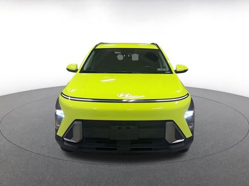 Used 2025 Hyundai Kona SEL image 4