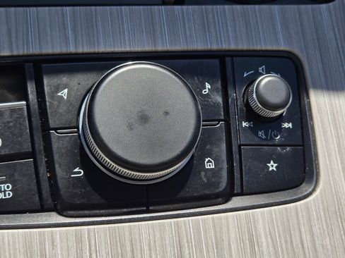Certified 2024 MAZDA CX-90 Plug-In Hybrid w/ Premium Plus AWD/4WD image 30
