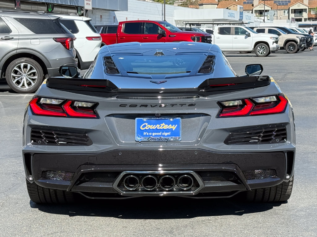New 2027 Chevrolet Corvette Grand Sport X w/ Stealth Interior Trim Package AWD/4WD image 8