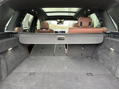 Used 2024 BMW X5 xDrive50e image 14