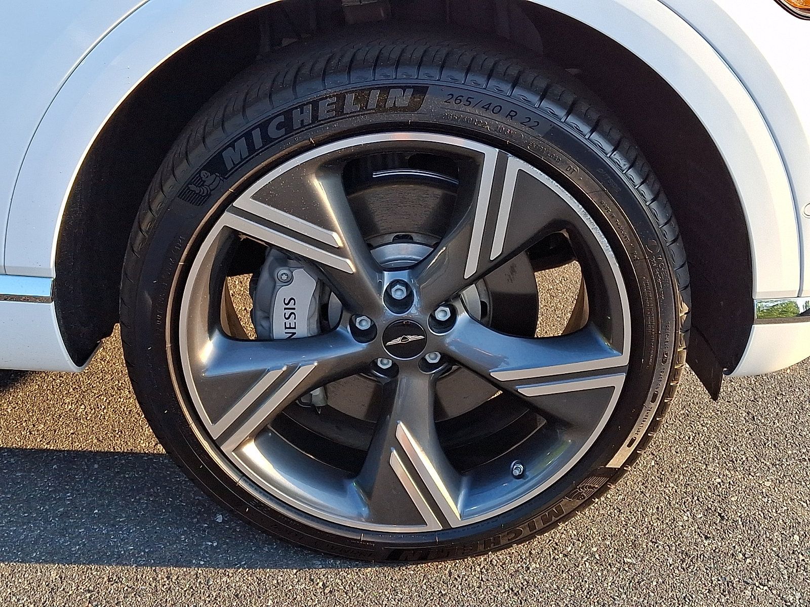 Certified 2025 Genesis GV80 3.5T Prestige AWD/4WD image 8