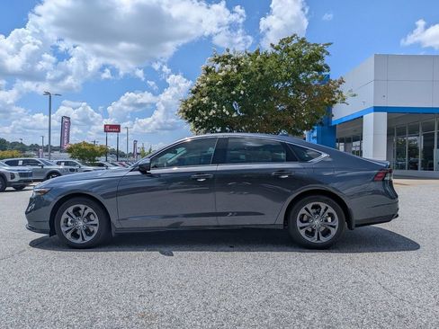 Used 2026 Honda Accord EX-L image 5
