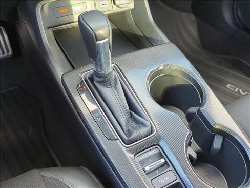 Used 2023 Honda Civic Sport image 12