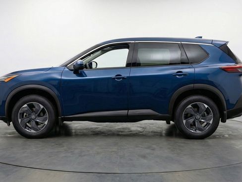 Used 2025 Nissan Rogue SV AWD/4WD image 5