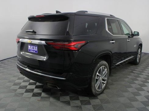 Used 2023 Chevrolet Traverse High Country image 32