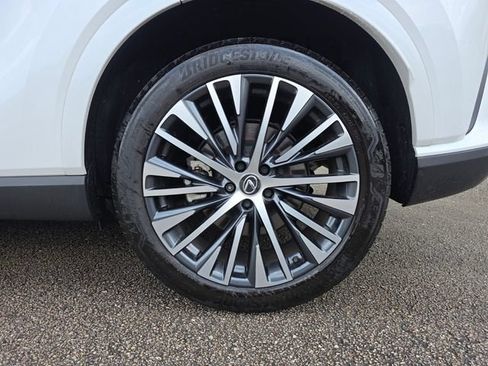 Used 2025 Lexus RX 350 Premium Plus w/ Accessory Package (Z1) FWD image 16