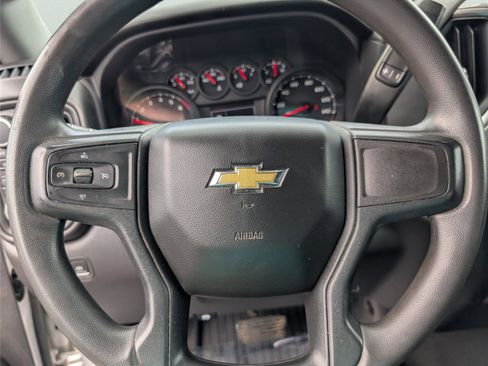 Used 2022 Chevrolet Silverado 1500 Custom image 22