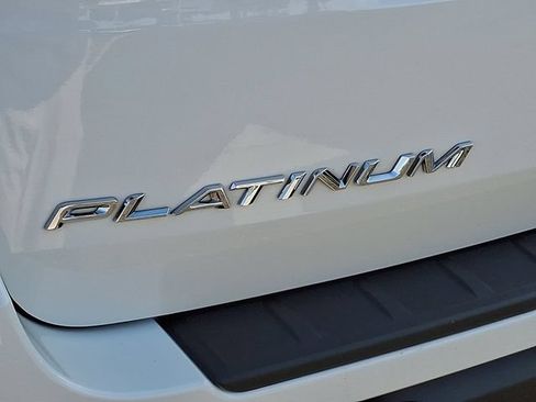 Used 2025 Ford Explorer Platinum w/ Ultimate Package AWD/4WD image 41
