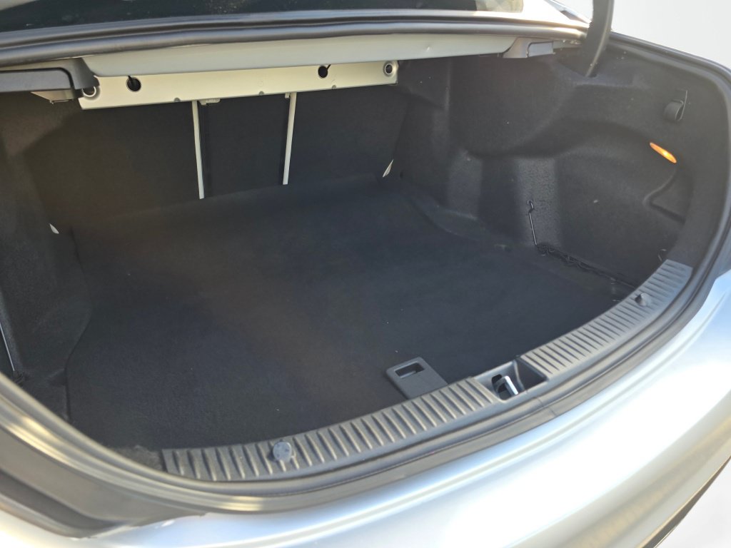 Used 2017 Mercedes-Benz C 300 4MATIC Sedan image 22