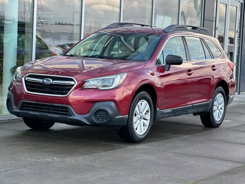Used 2018 Subaru Outback 2.5i AWD/4WD image 7