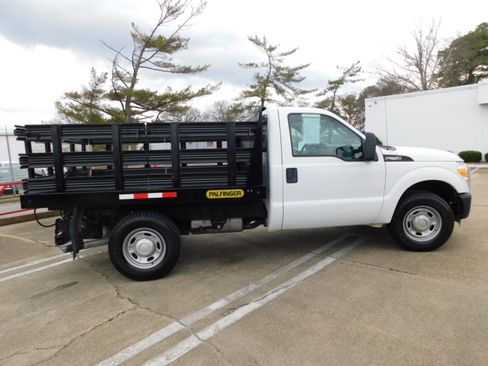 Used 2015 Ford F250 XL image 2