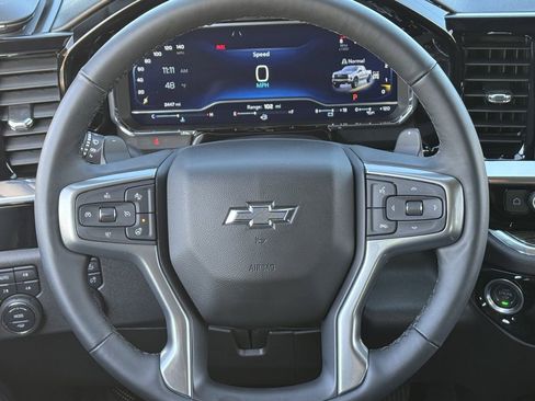 Used 2025 Chevrolet Silverado 1500 LT Trail Boss w/ LT Trail Boss Premium Package AWD/4WD image 14