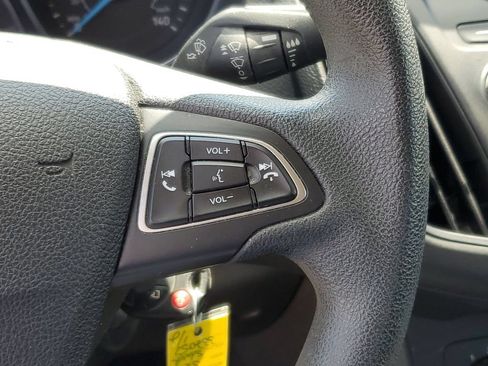 Used 2016 Ford Focus SE FWD image 16