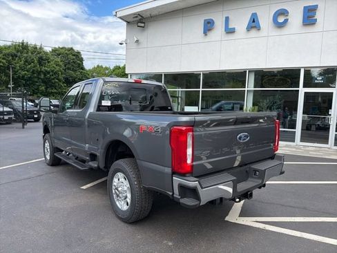 New 2026 Ford F350 XLT w/ FX4 Off-Road Package AWD/4WD image 6