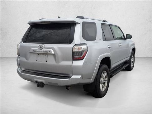 Used 2020 Toyota 4Runner SR5 image 5