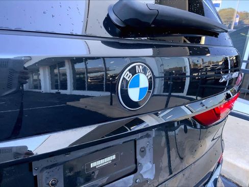 Used 2021 BMW X7 xDrive40i w/ M Sport Package image 30