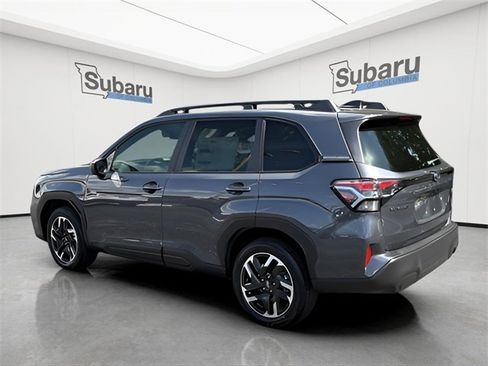 New 2025 Subaru Forester Premium image 5