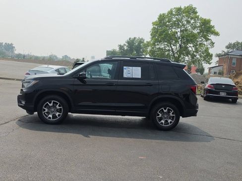 Certified 2023 Honda Passport TrailSport image 4
