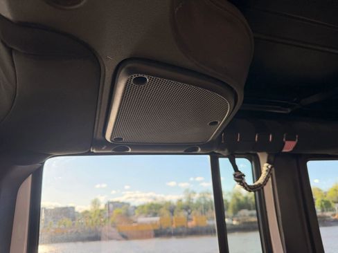 Used 2016 Jeep Wrangler Unlimited Sahara w/ Connectivity Group image 43