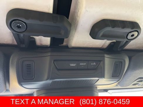 New 2025 Jeep Gladiator Sport AWD/4WD image 27