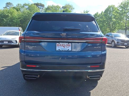 Used 2026 Buick Enclave Preferred w/ Power Package FWD image 5