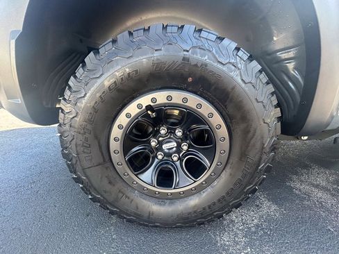 Used 2021 Ford F150 Raptor w/ Equipment Group 801A High AWD/4WD image 10