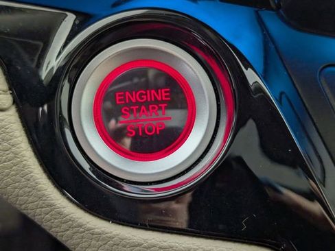 Used 2023 Honda Odyssey Elite image 25