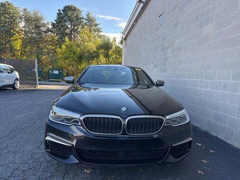 Used 2020 BMW M550i xDrive w/ Premium Package image 3