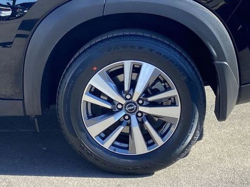 Used 2022 Nissan Pathfinder SL image 29