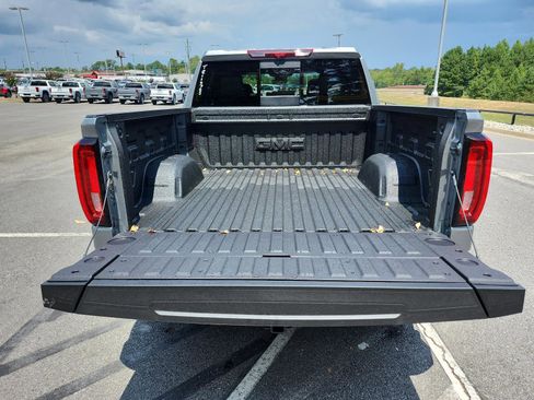 New 2026 GMC Sierra 1500 AT4 w/ AT4 Premium Package image 10