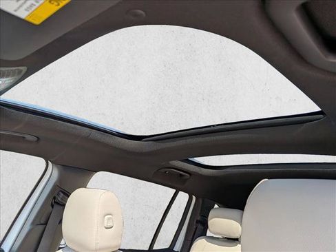 New 2026 Mercedes-Benz GLB 250 4MATIC image 15