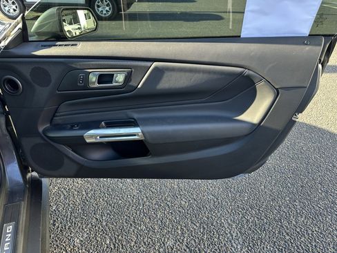 Used 2024 Ford Mustang GT Premium image 17
