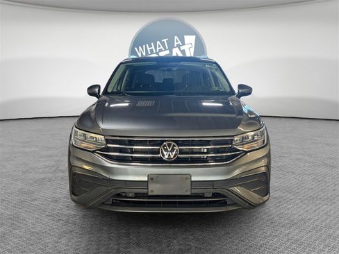 Used 2023 Volkswagen Tiguan S image 9