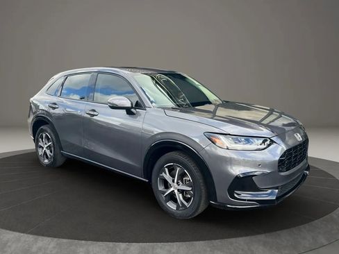 Used 2023 Honda HR-V EX-L image 2