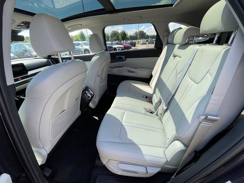 New 2026 Kia Sorento S FWD image 22