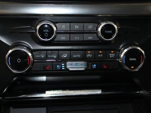 Used 2023 Ford F150 Lariat w/ Equipment Group 502A High AWD/4WD image 52