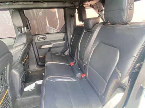 Used 2023 Ford Bronco Badlands AWD/4WD image 11