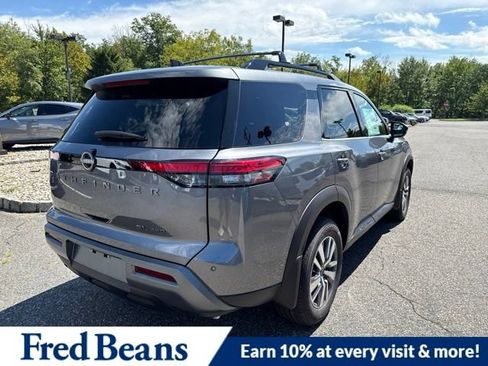 New 2026 Nissan Pathfinder SL AWD/4WD image 10