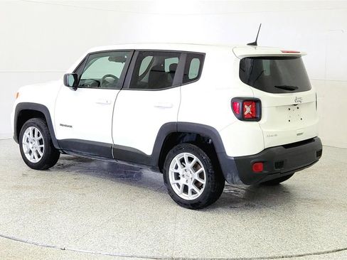 Used 2023 Jeep Renegade Latitude image 5