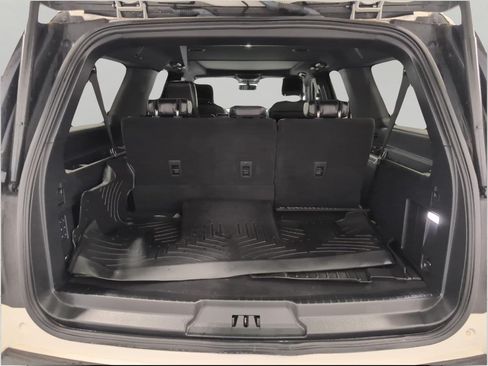 Used 2021 Ford Expedition Max Limited AWD/4WD image 13