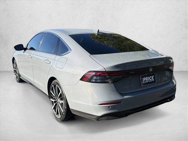 Used 2024 Honda Accord Touring image 8