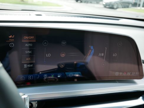 Certified 2024 Cadillac Lyriq Sport AWD/4WD image 21