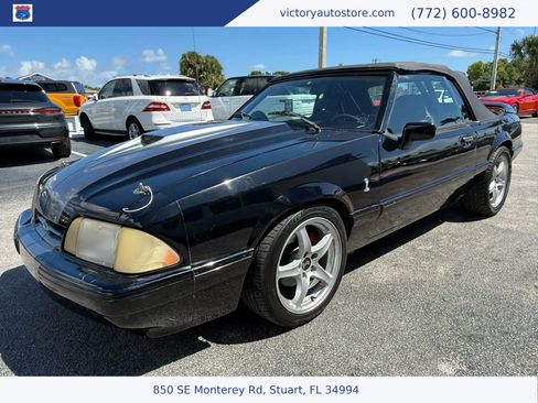 Used 1989 Ford Mustang LX image 9