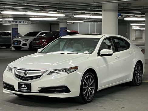 Used 2015 Acura TLX V6 SH-AWD w/ Technology Pkg image 3