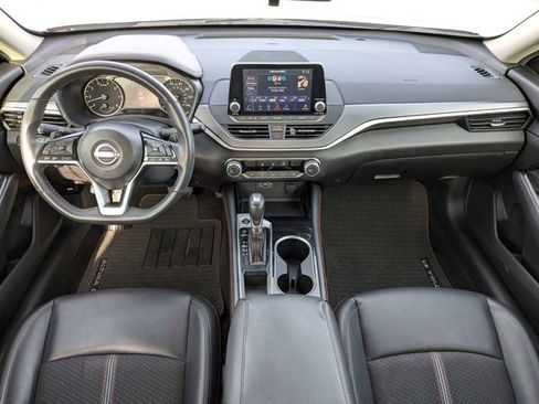 Used 2024 Nissan Altima 2.5 SR image 16