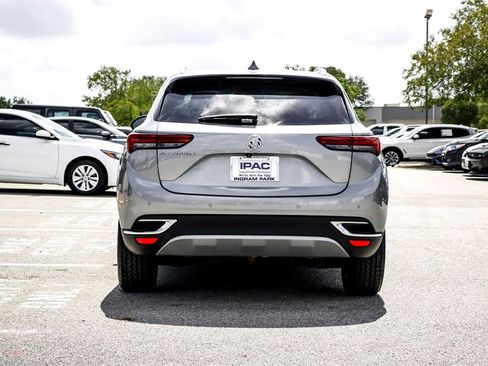Used 2023 Buick Envision Essence image 6