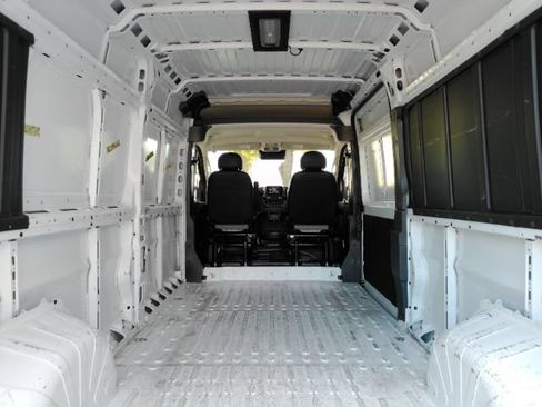 Used 2025 RAM ProMaster 3500 w/ Convenience Group FWD image 22